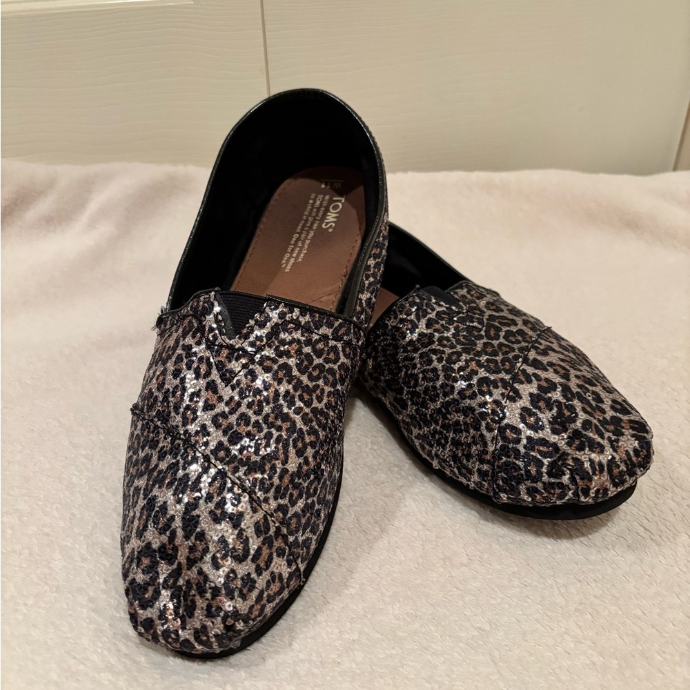 Toms Leopard Print Slip-On Shoes Size 11W